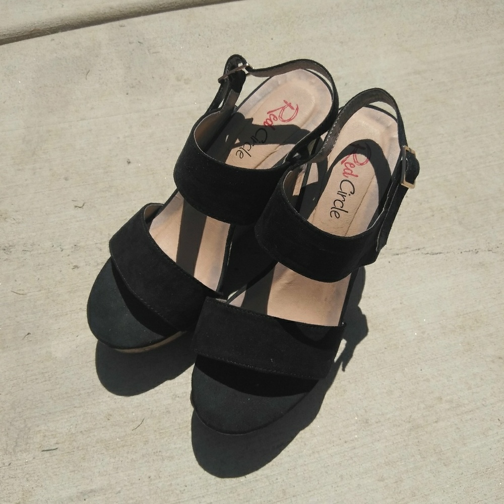 Wedge sandals
